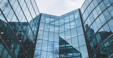 Commercial Real Estate | The Blueprint to Earning 6 Figures